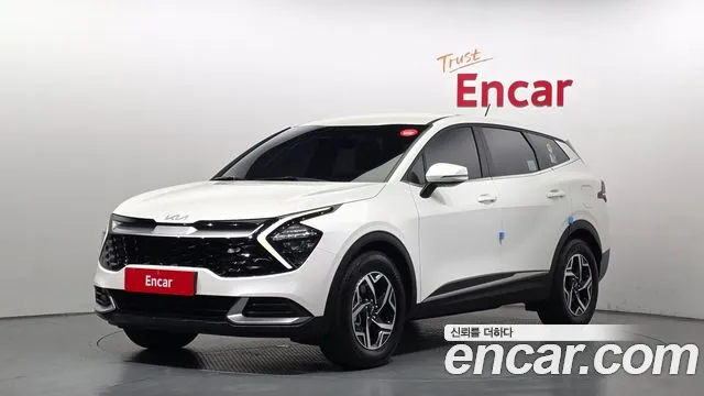 Kia Sportage 2023 — photo 1