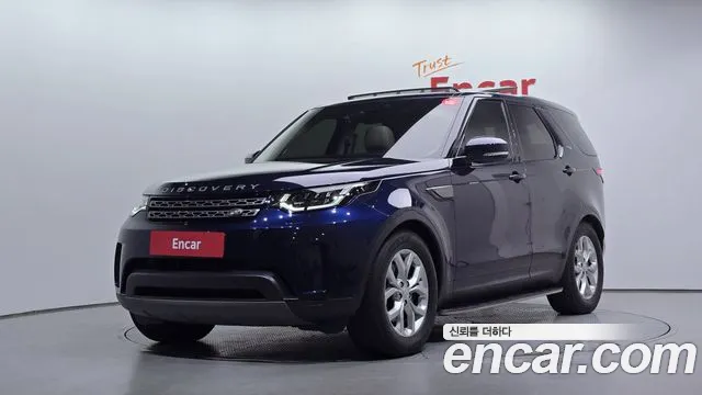 Land Rover Discovery 2018 — photo 1