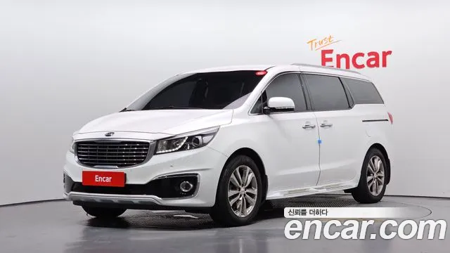 Kia Canival 2017 — photo 1