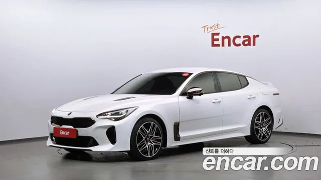 Kia Stinger 2021 — photo 1