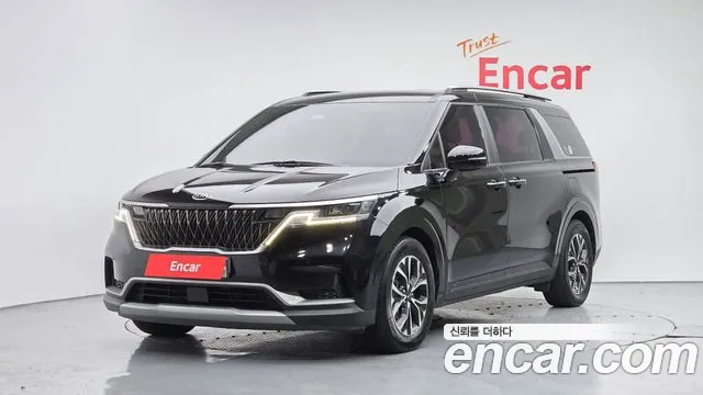 Kia Canival 2021 — photo 1