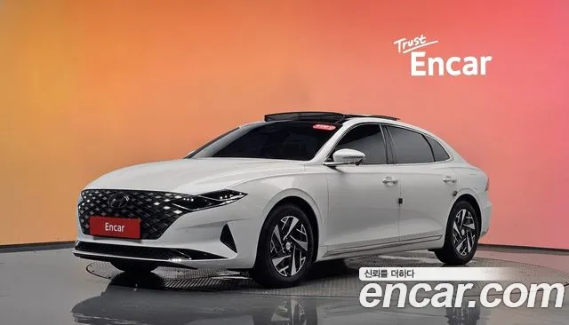 Hyundai Grandeur 2022 — photo 1