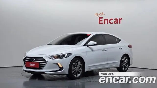 Hyundai AVANTE 2017 — photo 1