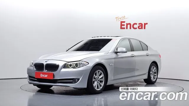 BMW 5-Series 2013 — photo 1