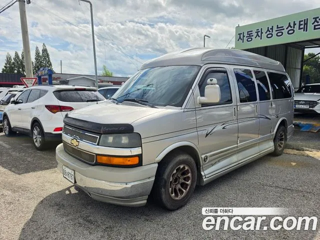 Chevrolet Express Van 2006 — photo 1