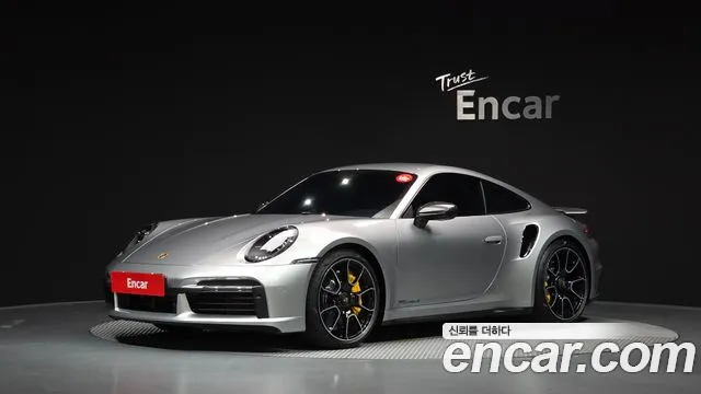 Porsche 911 2022 — photo 1