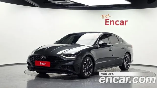 Hyundai Sonata 2023 — photo 1