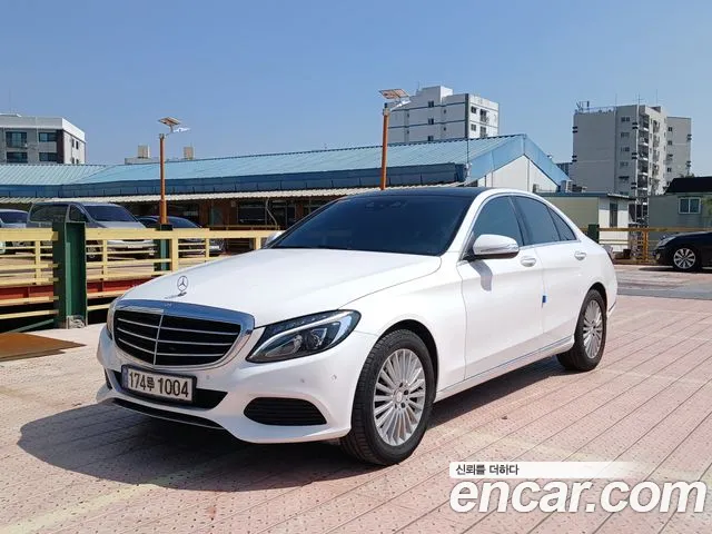 Mercedes-Benz C-Class 2015 — photo 1