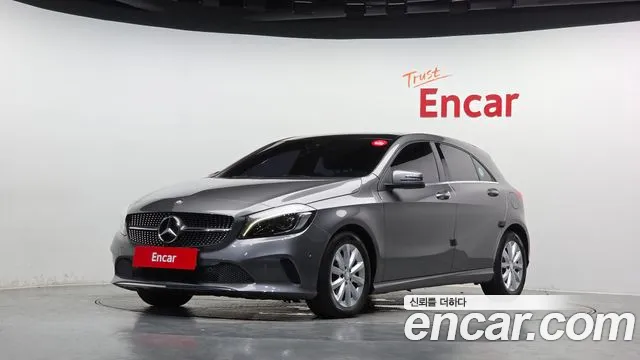 Mercedes-Benz A-Class 2016 — photo 1
