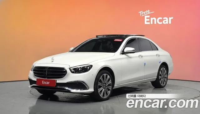 Mercedes-Benz E-Class 2021 — photo 1