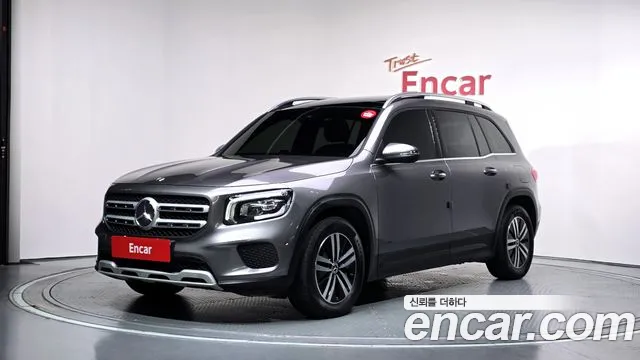 Mercedes-Benz GLB-Class 2021 — photo 1