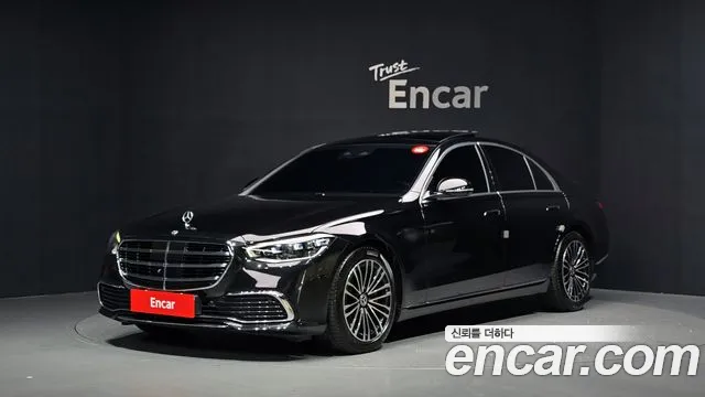 Mercedes-Benz S-Class 2024 — photo 1