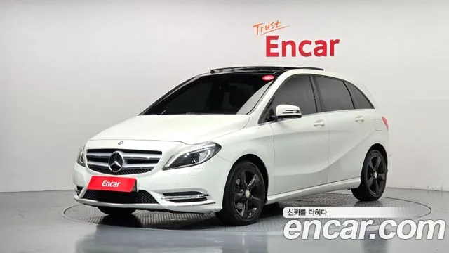 Mercedes-Benz B-Class 2013 — photo 1