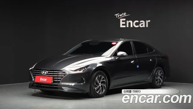 Hyundai Sonata 2022 — photo 1