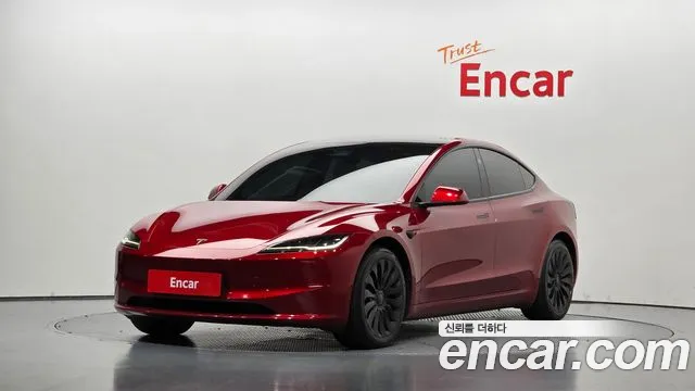 Tesla Model 3 2024 — photo 1