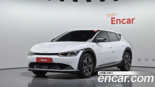 Kia EV6 2022 — photo 1