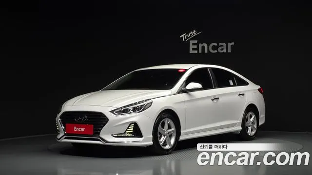 Hyundai Sonata 2019 — photo 1