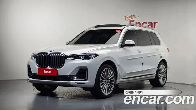 BMW X7 2021 — photo 1