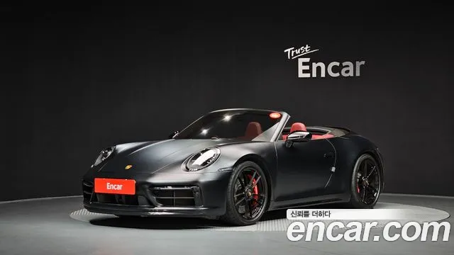 Porsche 911 2023 — photo 1