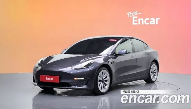 Tesla Model 3 2022 — photo 1