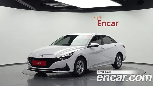 Hyundai AVANTE 2021 — photo 1