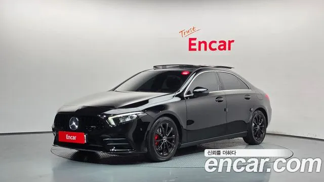 Mercedes-Benz A-Class 2020 — photo 1