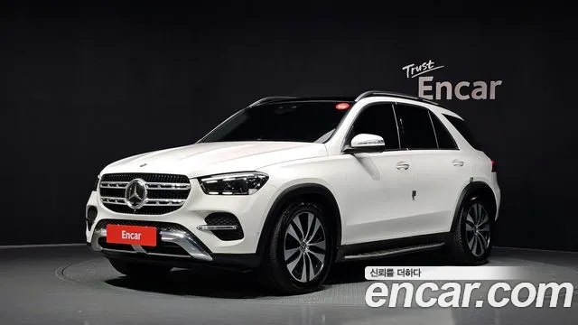 Mercedes-Benz GLE-Class 2024 — photo 1