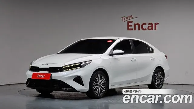 Kia K3 2022 — photo 1