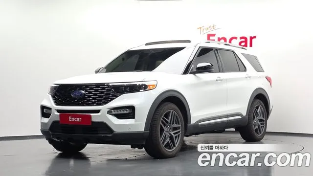 Ford Explorer 2021 — photo 1