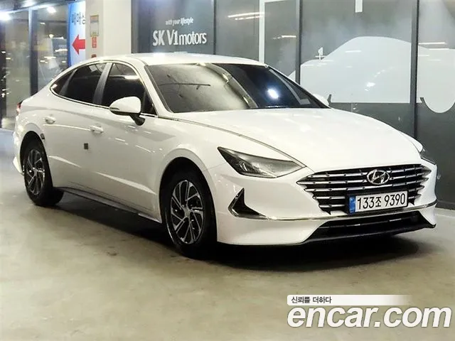 Hyundai Sonata 2022 — photo 1