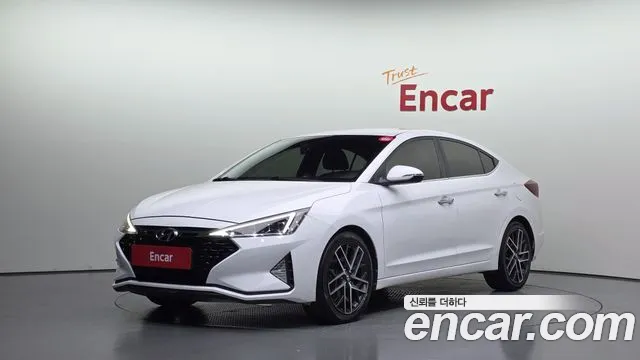 Hyundai AVANTE 2019 — photo 1