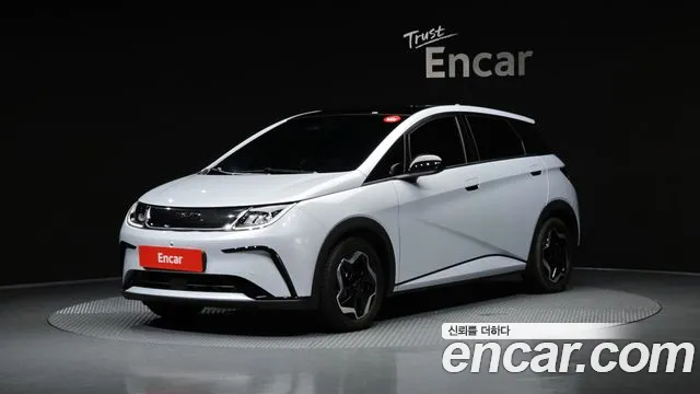 BYD Dolphin 2026 — photo 1