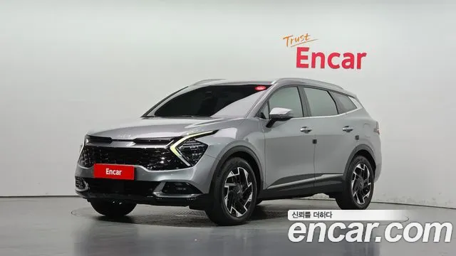 Kia Sportage 2023 — photo 1