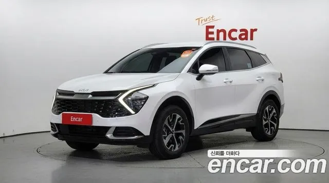 Kia Sportage 2023 — photo 1