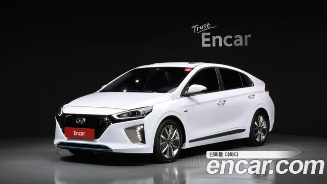 Hyundai Ioniq 2016 — photo 1