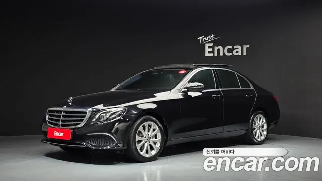 Mercedes-Benz E-Class 2019 — photo 1