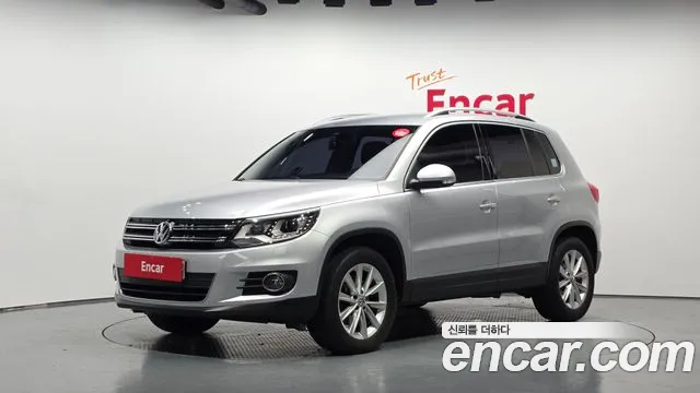 Volkswagen Tiguan 2015 — photo 1