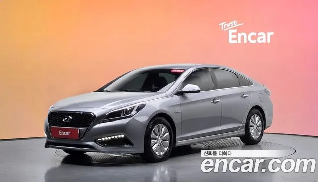 Hyundai Sonata 2016 — photo 1