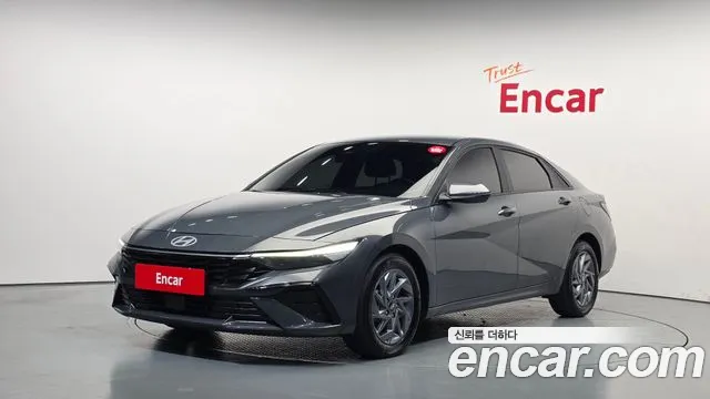 Hyundai AVANTE 2025 — photo 1