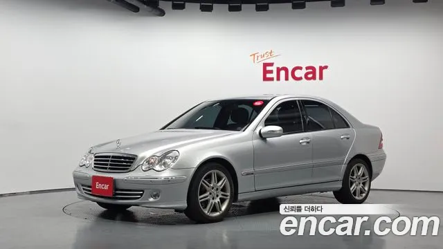 Mercedes-Benz C-Class 2007 — photo 1
