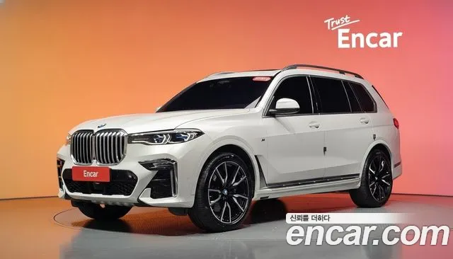 BMW X7 2022 — photo 1