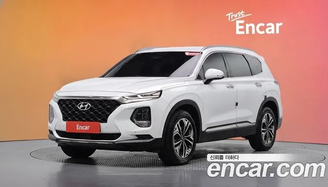 Hyundai Santafe 2019 — photo 1