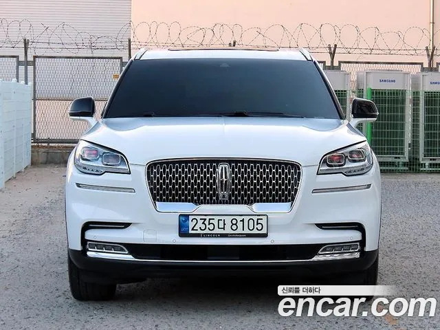 Lincoln Aviator 2021 — photo 1
