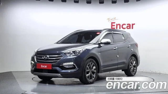 Hyundai Santafe 2017 — photo 1