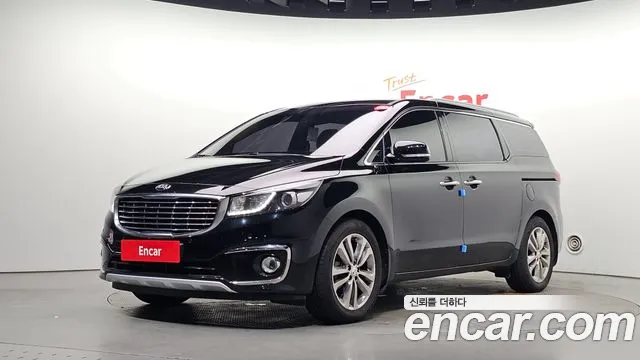 Kia Canival 2018 — photo 1