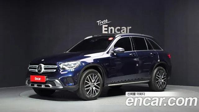 Mercedes-Benz GLC-Class 2021 — photo 1