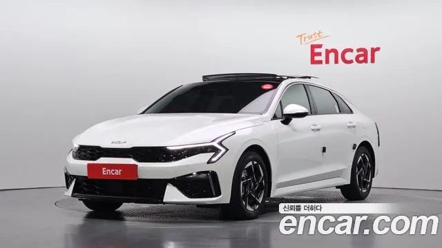 Kia K5 2026 — photo 1