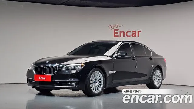 BMW 7-Series 2013 — photo 1