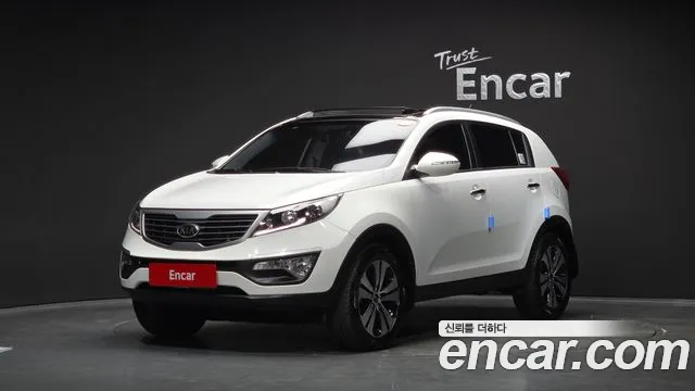 Kia Sportage 2011 — photo 1