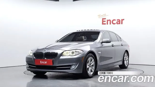 BMW 5-Series 2012 — photo 1